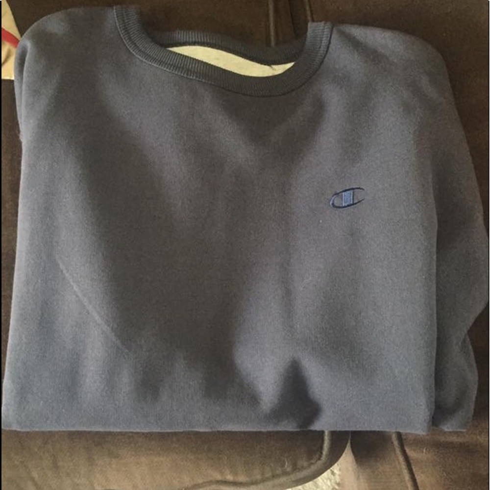Champion men’s sweatshirt